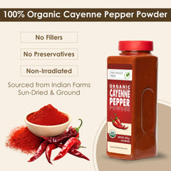 THE HOLLY TREE open jar close-up of finely ground cayenne texture, shows freshness and fine grind