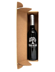 Viva Oliva pouring close-up showing clear blush liquid, demonstrates smooth pour and bright flavor