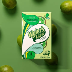 Wyler's Light single-serve packet close-up for easy portable hydration