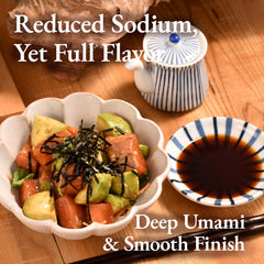 YAMASAN KYOTO UJI pouring into dish demonstrating balanced seasoning benefit