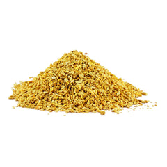 YOGI’S GIFT steeping dried ginger in cup to show easy tea preparation and warming aroma