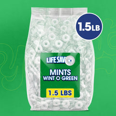 Yumkit close-up of ring-shaped mint revealing texture and crisp bite benefit