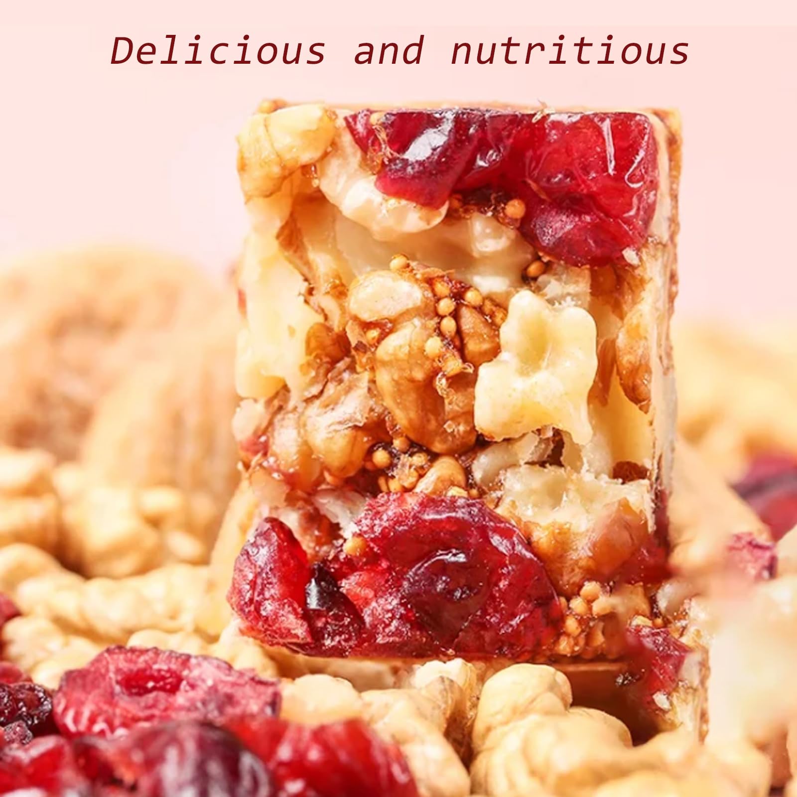 Aevezom pie in picnic setting showing ready‑to‑eat outdoor snack benefit