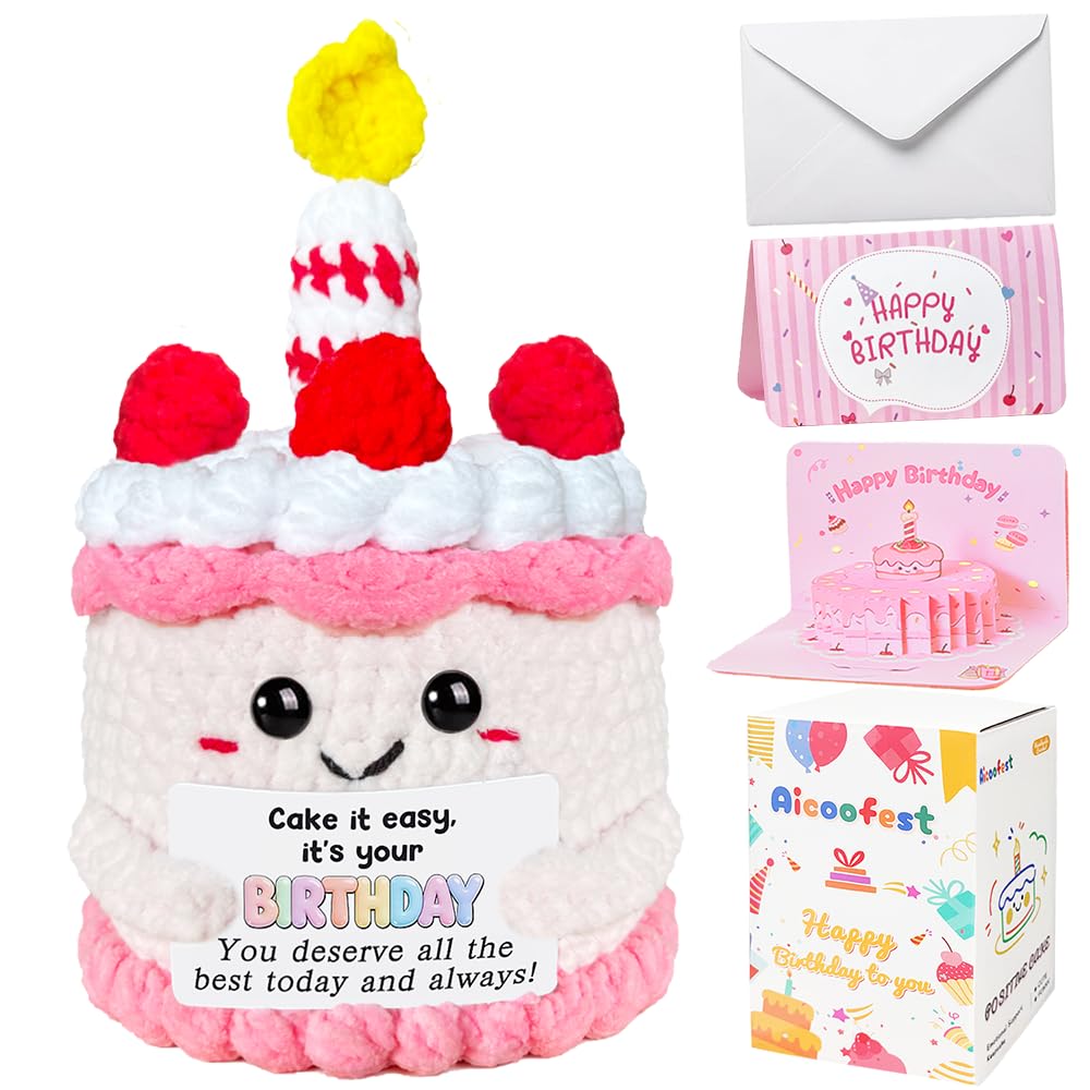 AicooFest front view of crochet cake showing cheerful design and gift appeal