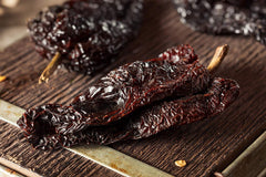 Amazing Chiles & Spices teaspoon scoop of ancho powder, simple measuring benefit