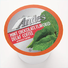 Andes close up pod top displaying label and precise pod construction benefit