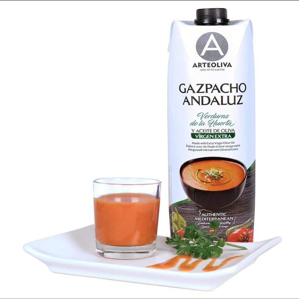 Arteoliva bottle beside glass for scale, illustrates generous 1L portion