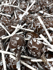 Assortit lollipops in bowl ready for guests and quick refills