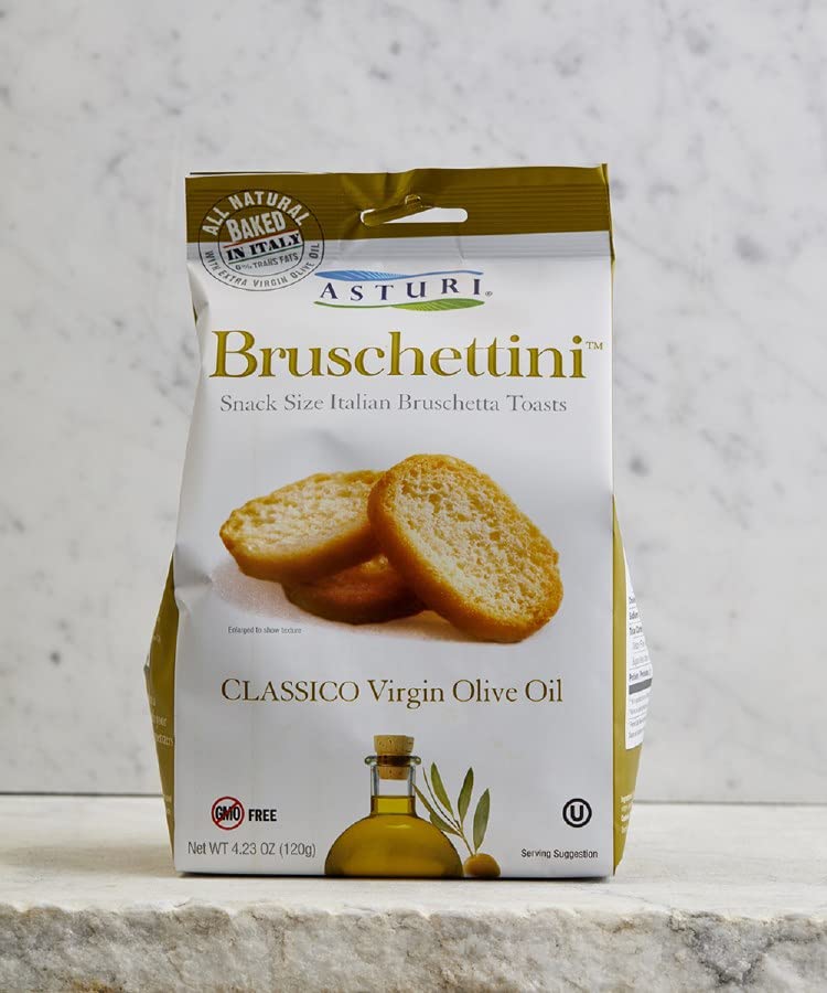 Asturi close-up of cracker texture highlighting crunchy olive oil-baked benefit