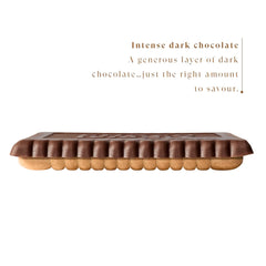 Bahlsen cookie broken to reveal crisp biscuit and smooth chocolate interior