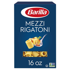 Detail of Barilla mezzi rigatoni ridges to show sauce-holding grooves and bite