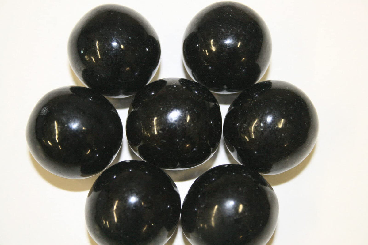 Bayside Candy front bag view showing glossy black gumballs for elegant displays