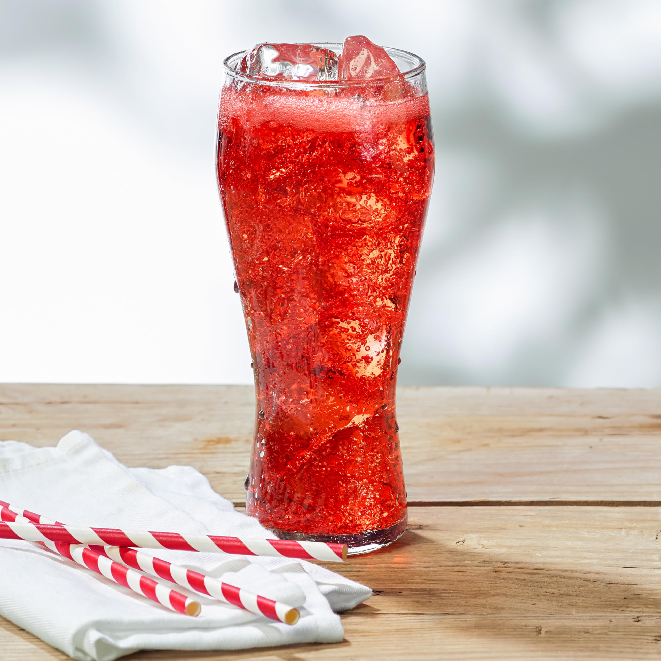 Big Red zero sugar slim can close-up highlighting easy-grip design and modern look