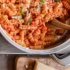 bionaturae cooked fusilli on plate demonstrating firm al dente bite and quick cooking