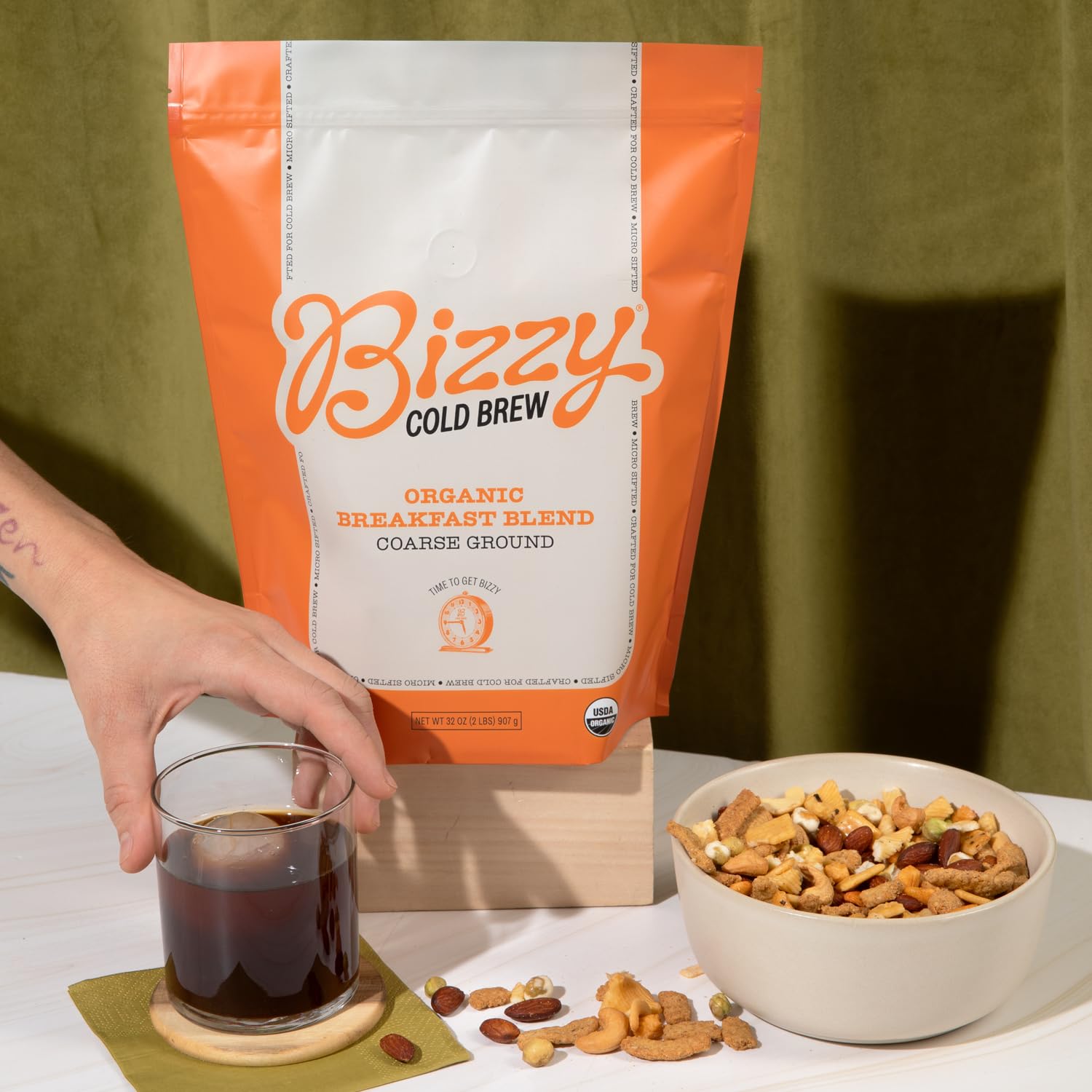 Bizzy coarse-ground close-up texture highlighting grind ideal for smooth cold brew