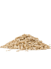 Bob's Red Mill close-up of oat flake texture for chewiness benefit