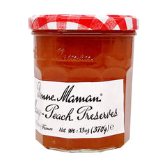 Label and gingham lid detail on Bonne Maman jar, clear ingredient transparency benefit