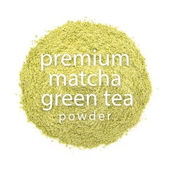 Bossen matcha prepared iced drink in clear cup with ice demonstrating quick café-style serving