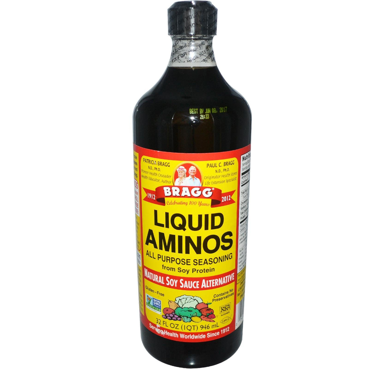 Bragg front label on 32 fl oz bottle showing brand and non-GMO benefit