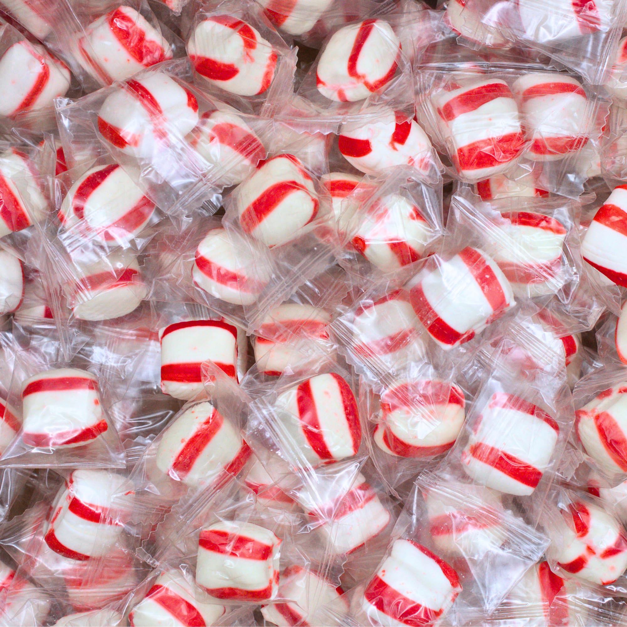 Bulk Bites texture close-up revealing soft peppermint puff surface benefit