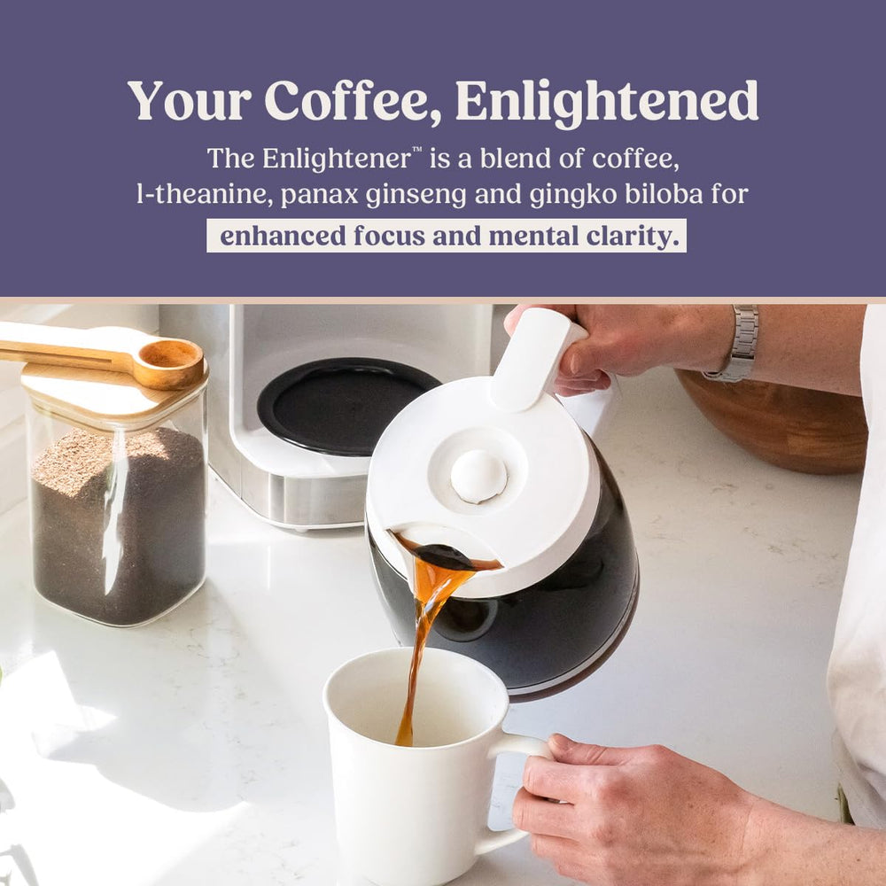 measuring scoop with 2.5 tablespoons of Bulletproof Enlightener demonstrating recommended brew ratio