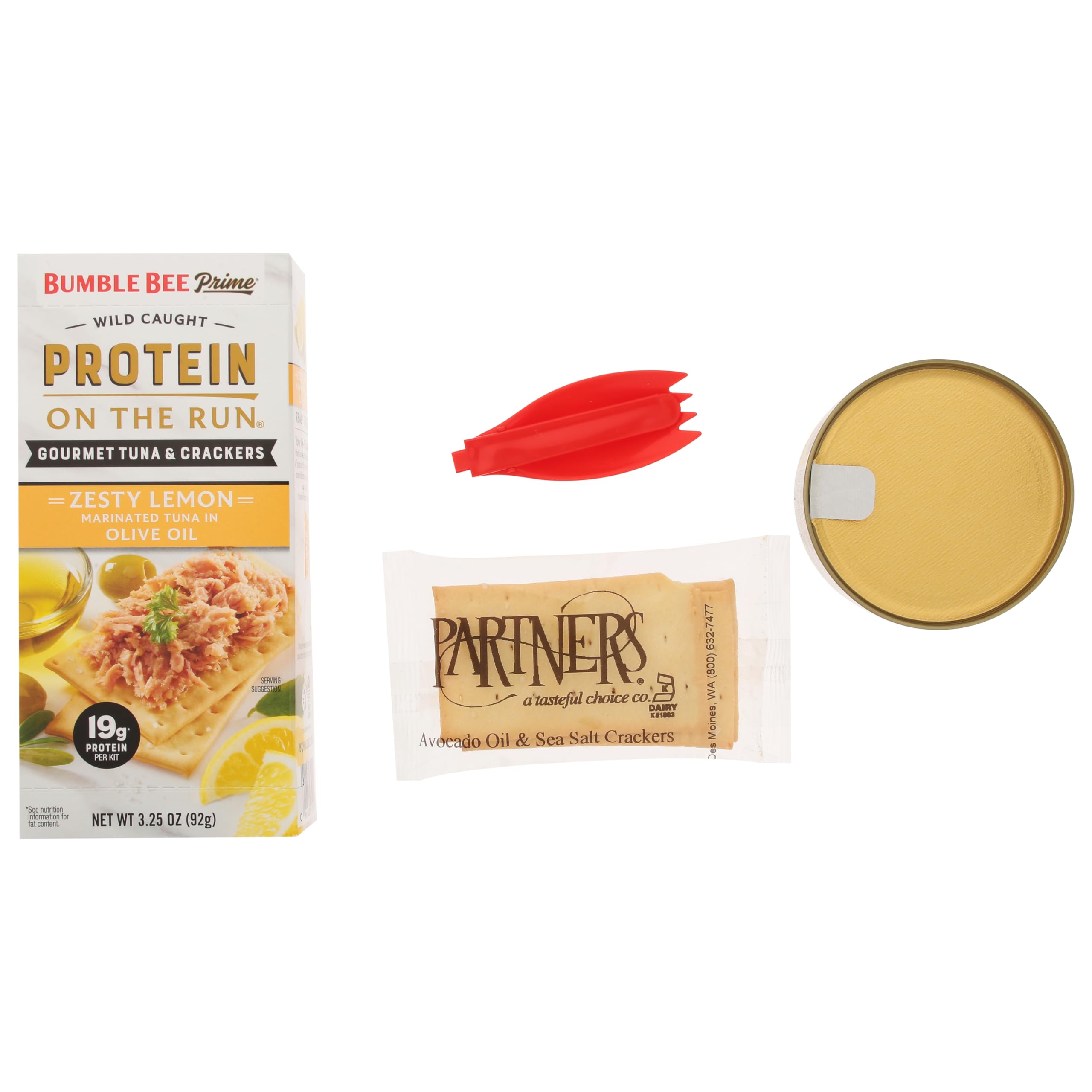 Bumble Bee tuna placed on crackers illustrating quick snack pairing