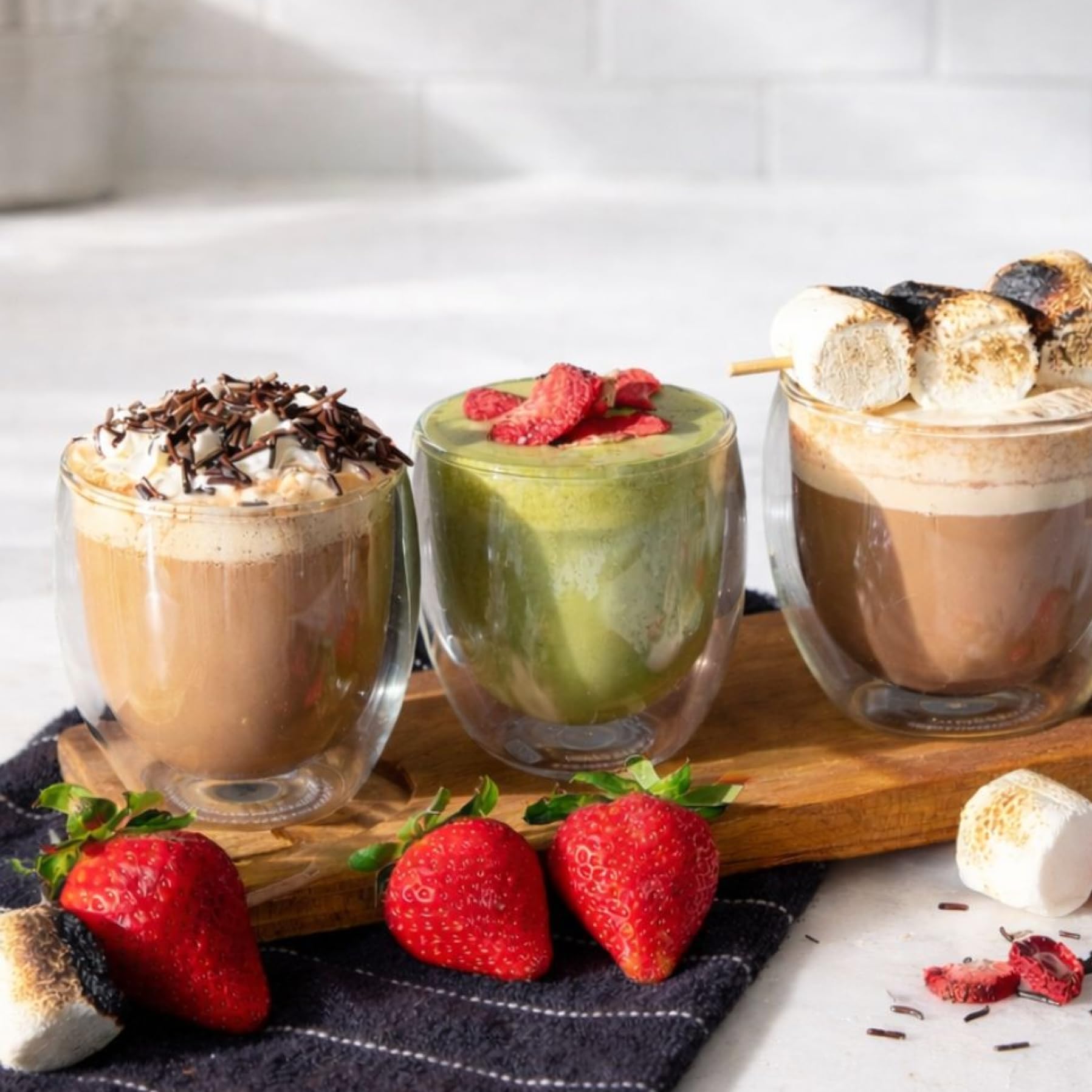 Caffe D'Vita matcha smoothie in glass showing cold blended refreshment