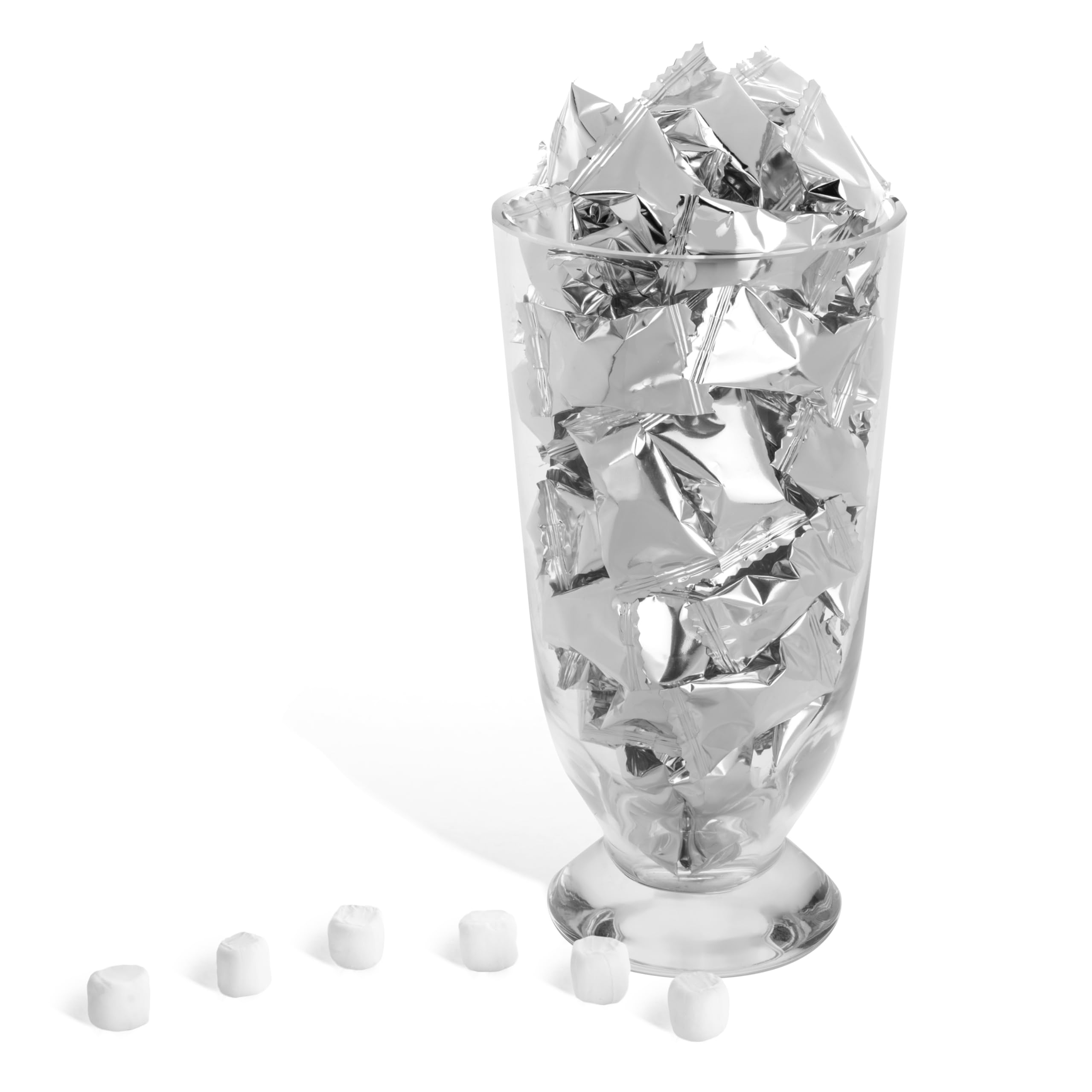 Candy Envy individually wrapped mint detail emphasizing hygiene and ready-to-serve benefit