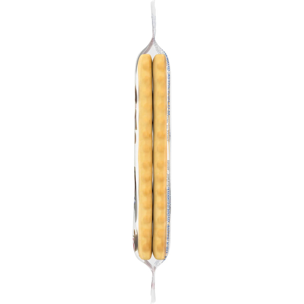 Generic Captain’s Wafers cracker texture detail showing crisp edges and bite appeal