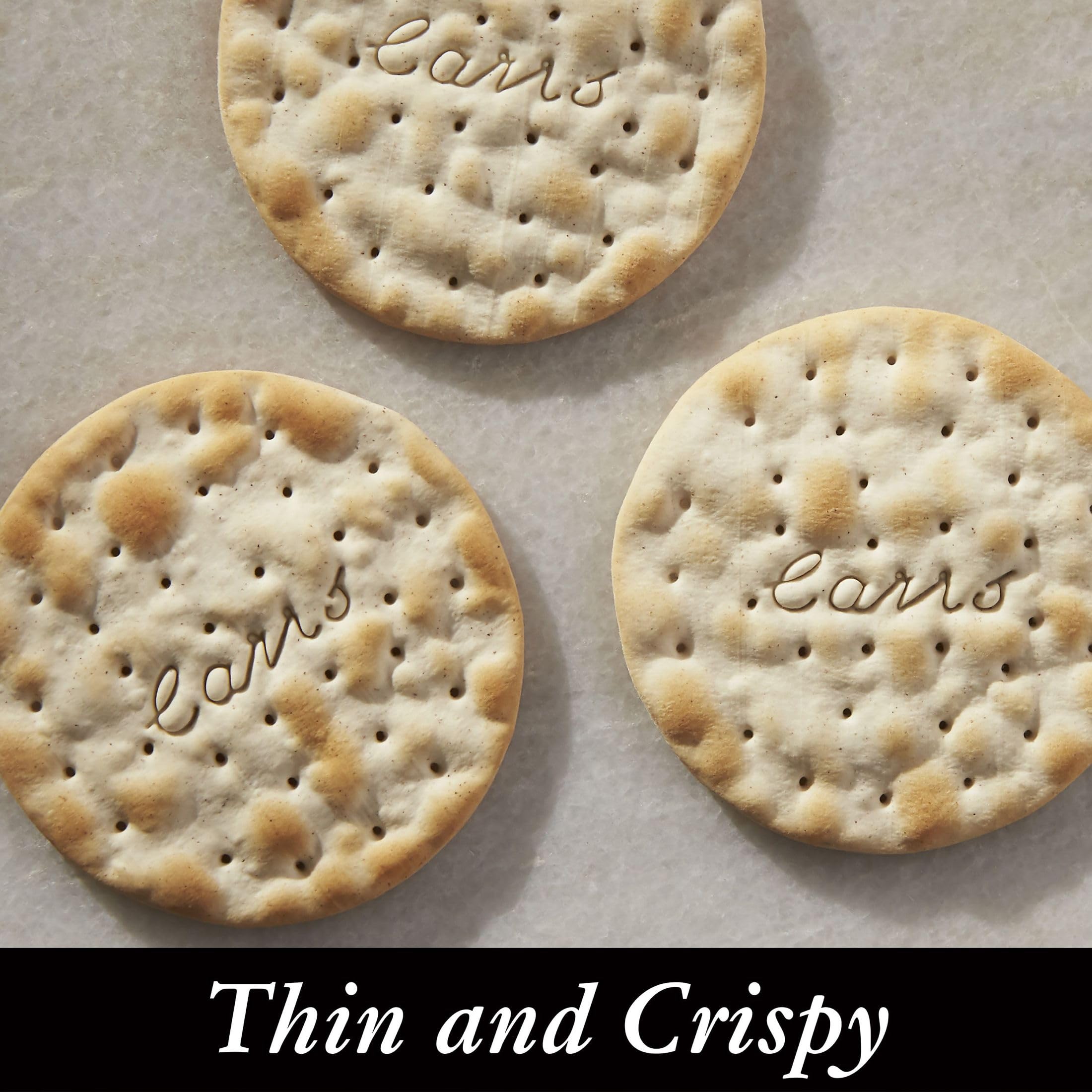 Carr's close-up texture shot showing thin crispness for better topping hold