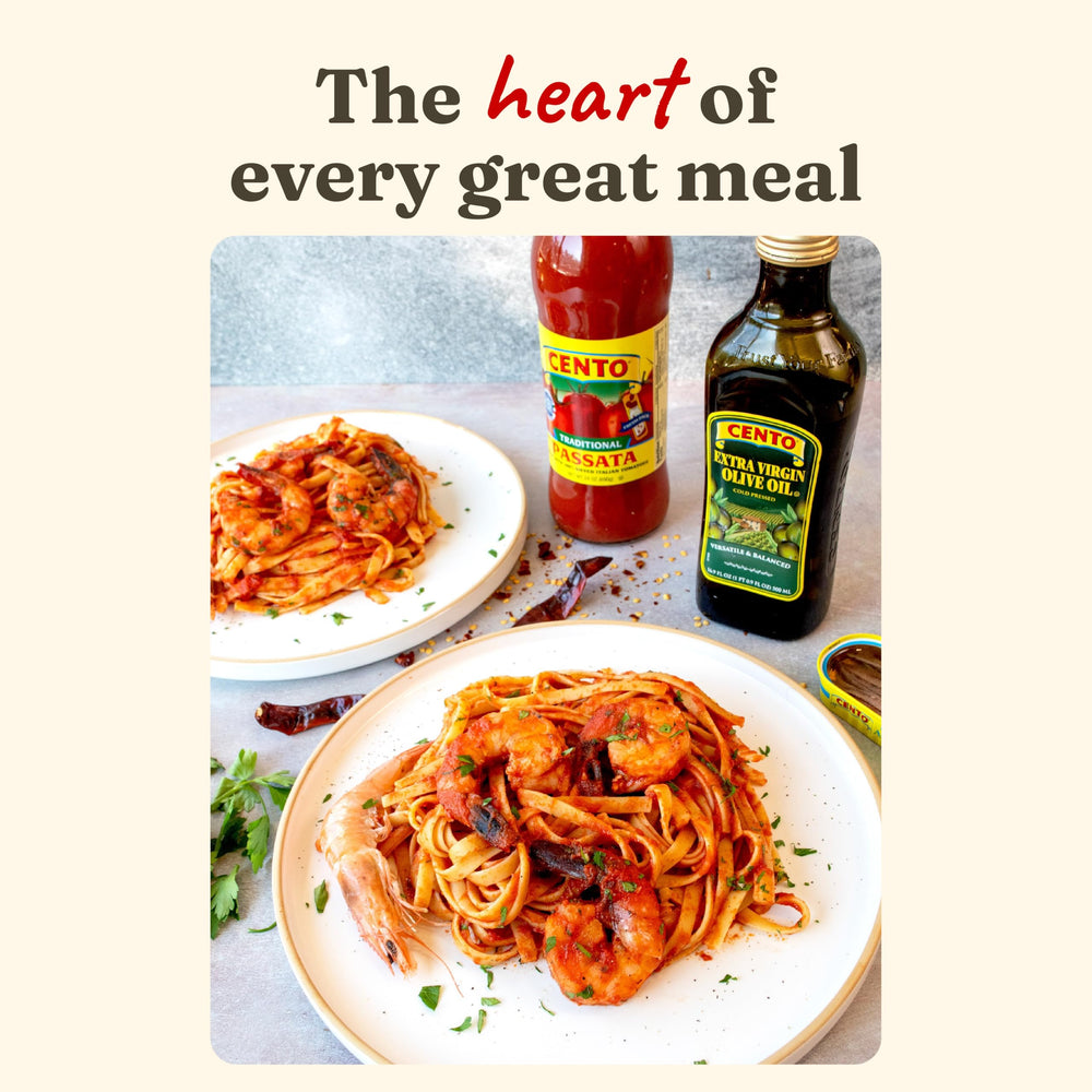 Cento passata coating pasta creating rich, consistent sauce