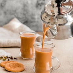 CENVEL ORIGINAL instant chai powder texture showcasing creamy milk and spice blend