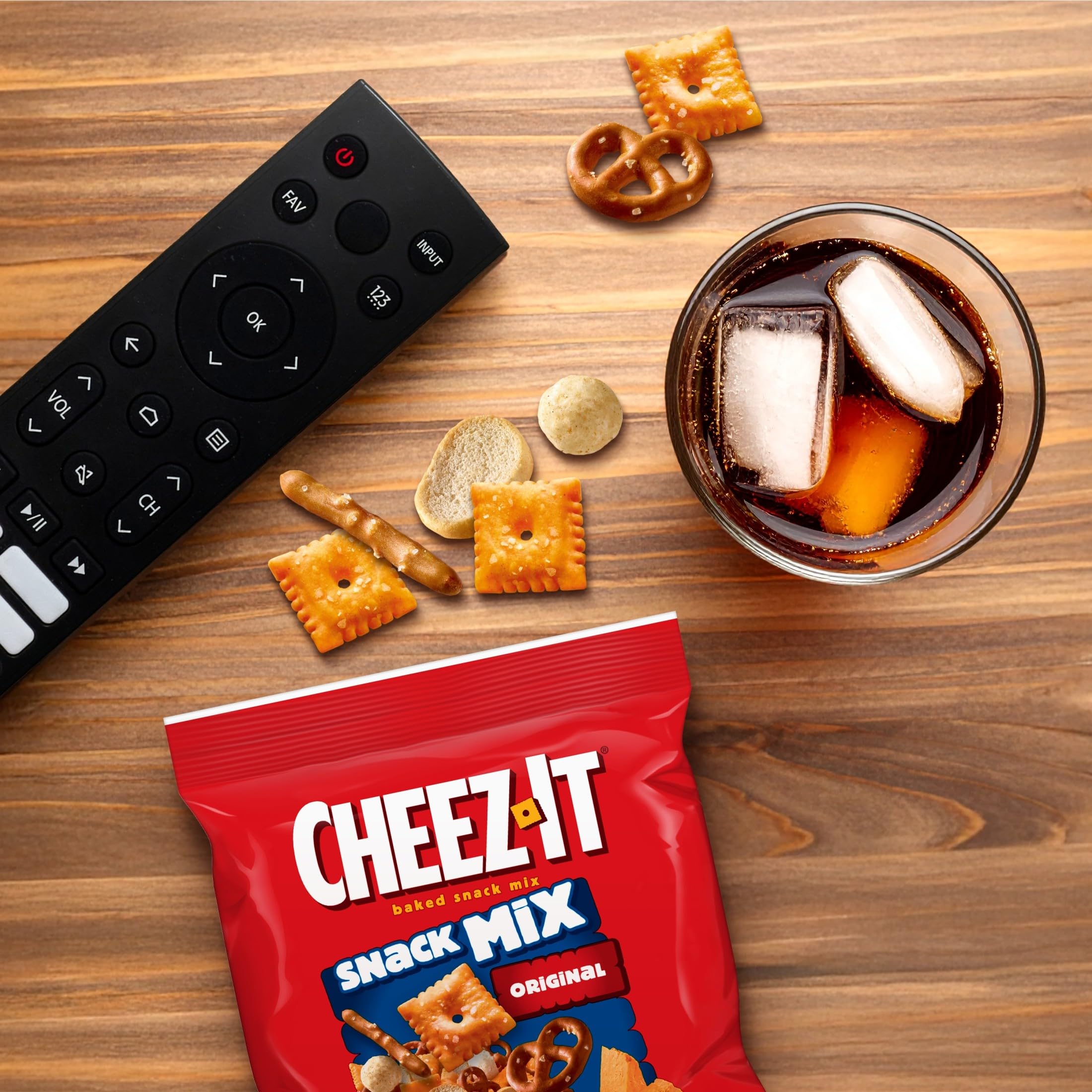 Cheez-It group bowl at a party showing shareable, ready-to-eat mix