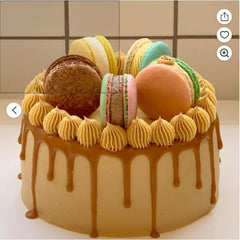Chef's Quality mixed frosting illustrating uniform egg-yellow color