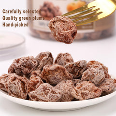 CHENGZIPIAN plums on a cheese board paired with nuts and cheese for savory pairing