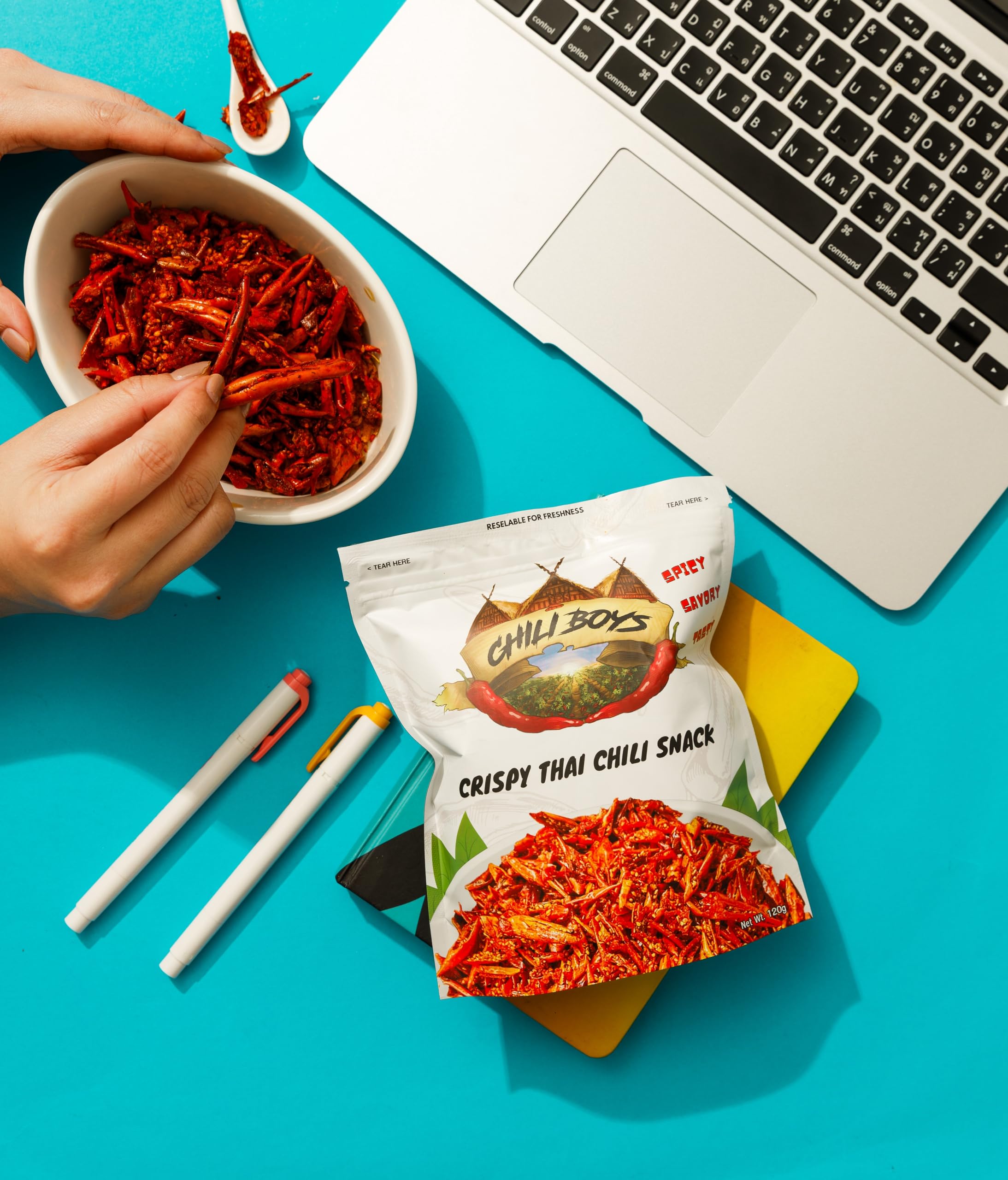 Chili Boys sesame seeds detail showcasing toasted seeds and nutty aroma benefit