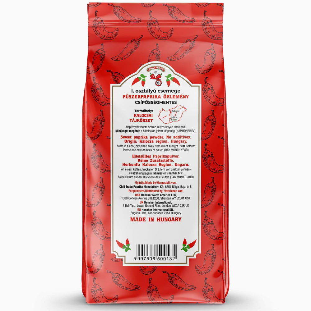 CHILI-TRADE close-up of fine paprika powder, showing rich red color benefit