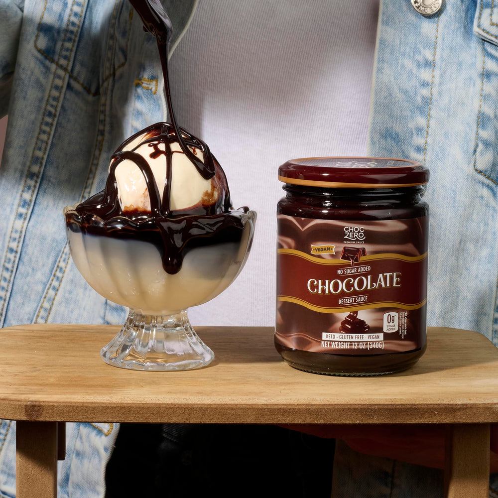 ChocZero next to measuring spoon showing serving size and low net carbs