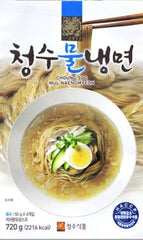 Choung Soo noodle close-up texture highlighting firm buckwheat bite for ideal chew