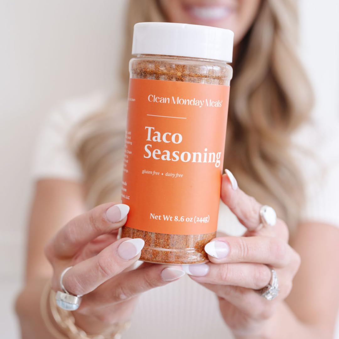 Clean Monday Meals close-up of taco seasoning texture highlighting fresh spices and even grind for flavor