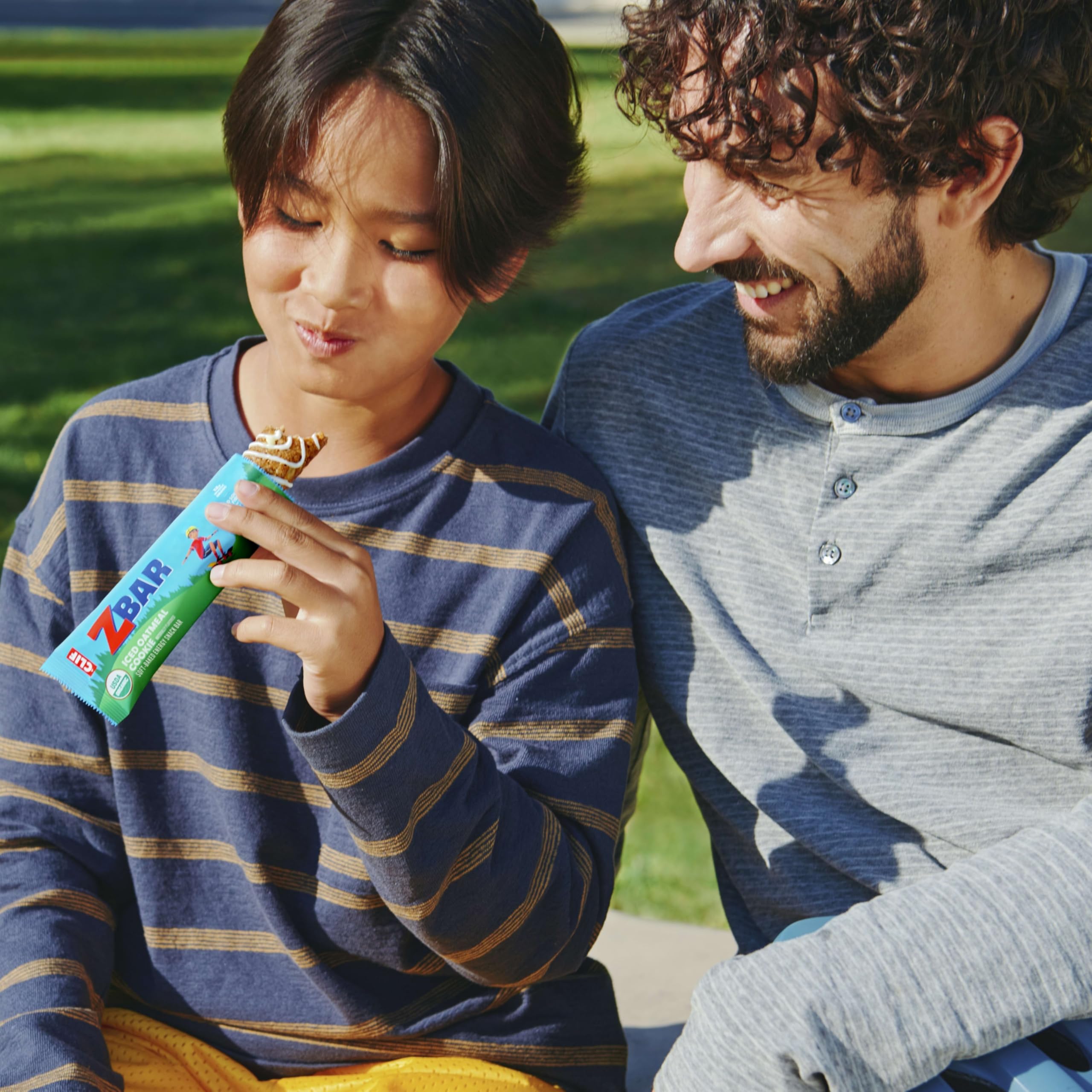 Clif Kid Zbar kids enjoying snack illustrating energy for play
