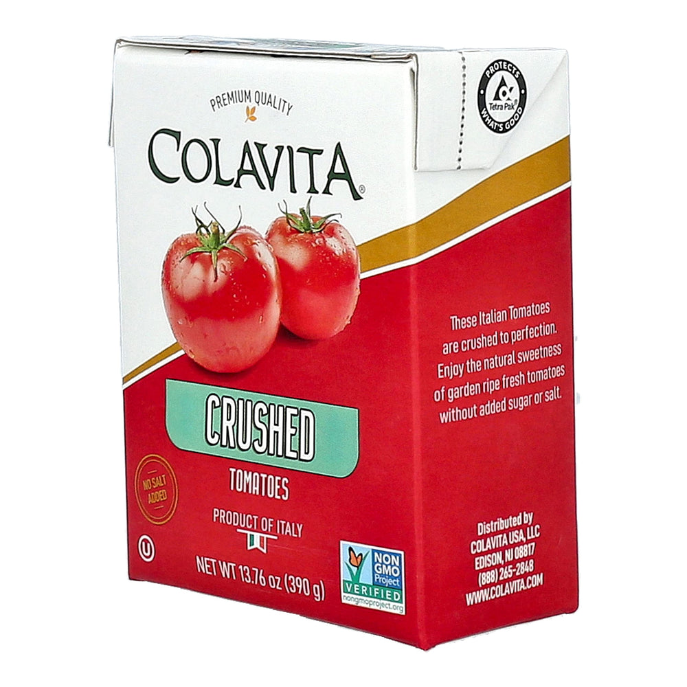 COLAVITA crushed tomato texture closeup showing thick sauce for recipes