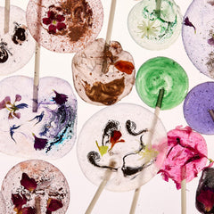 Colour Mill Lilac tinted royal icing texture close-up illustrating smooth coverage and vivid pastel result