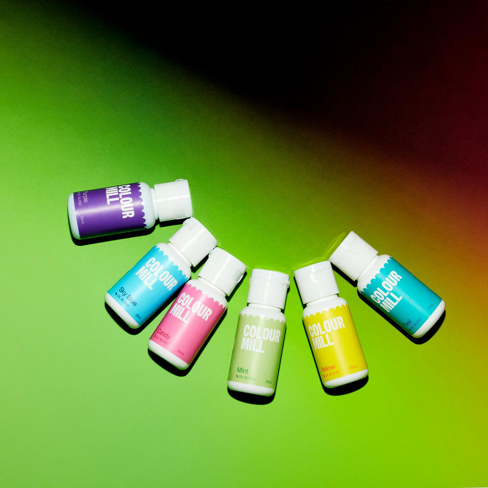 Colour Mill Mint bottle label detail highlighting vegan allergen-free benefit
