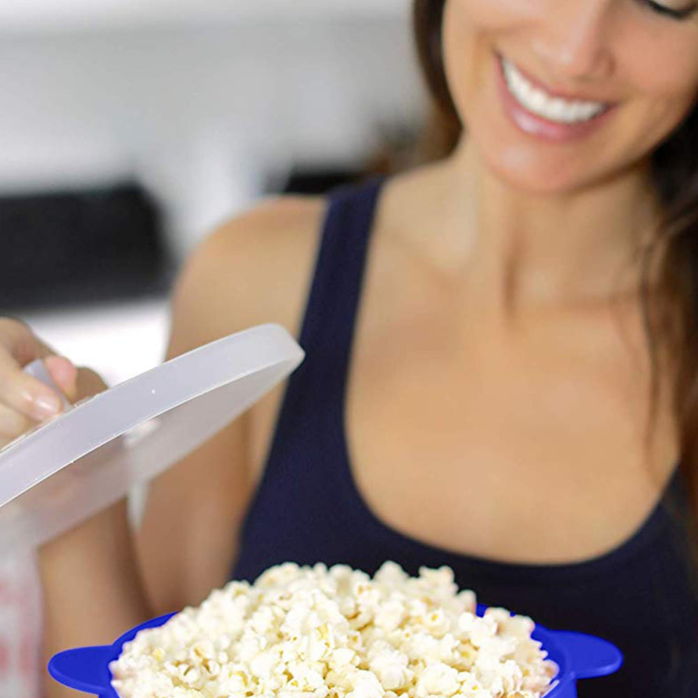 Concession Essentials size comparison hand holding container showing 4lb capacity benefit: event-ready