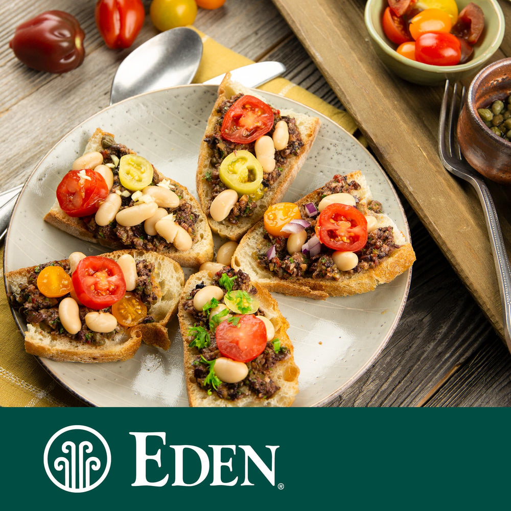 CREATION AND MAINTENANCE OF PURITY IN FOOD open can interior showing BPA-free lining for safer storage