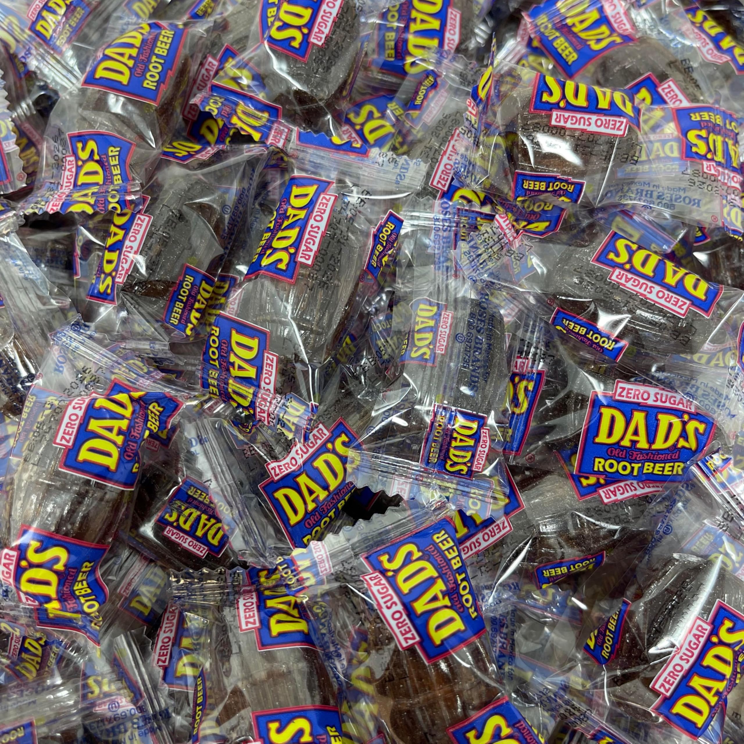 Dad's front packaging showing 1 lb bag and clear candy window, helpful for quick purchase decisions