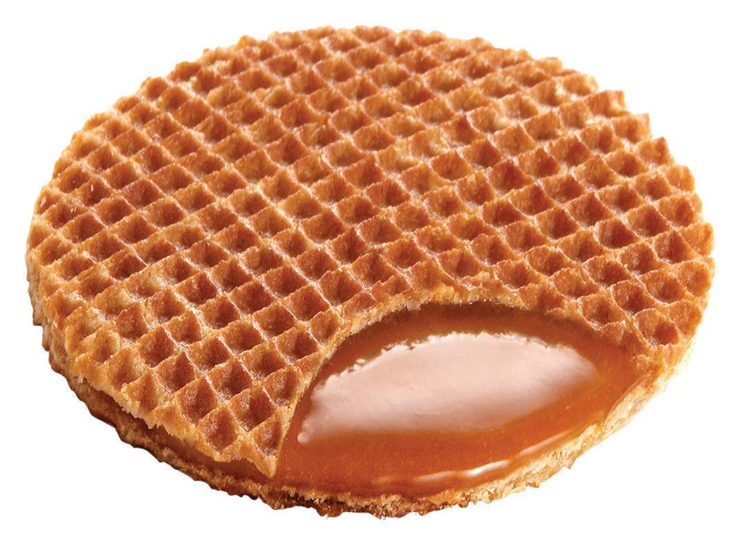 Daelmans single stroopwafel top view highlighting crisp waffle and appeal