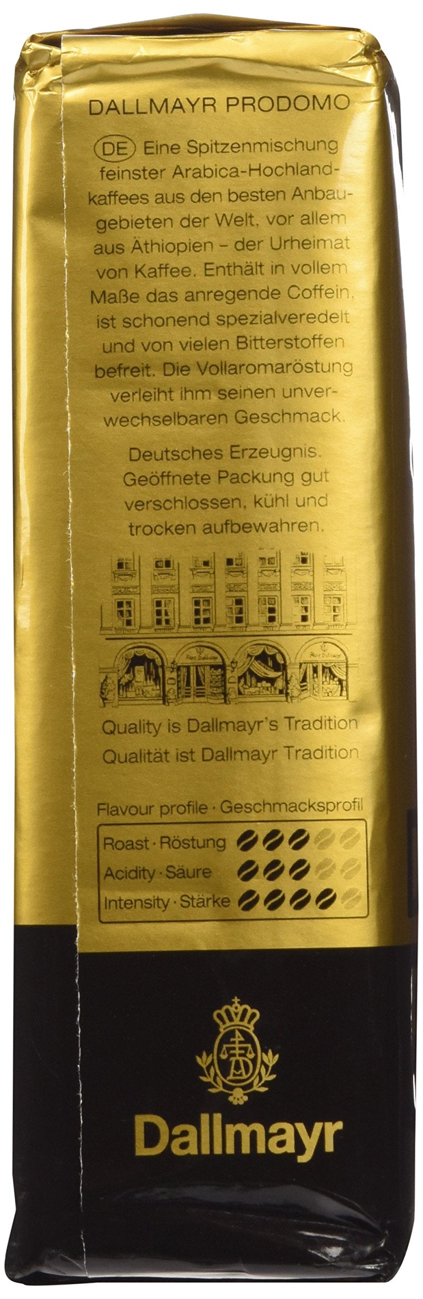Dallmayr Prodomo 8.8 oz pack next to measuring spoon, illustrates portion size and convenience