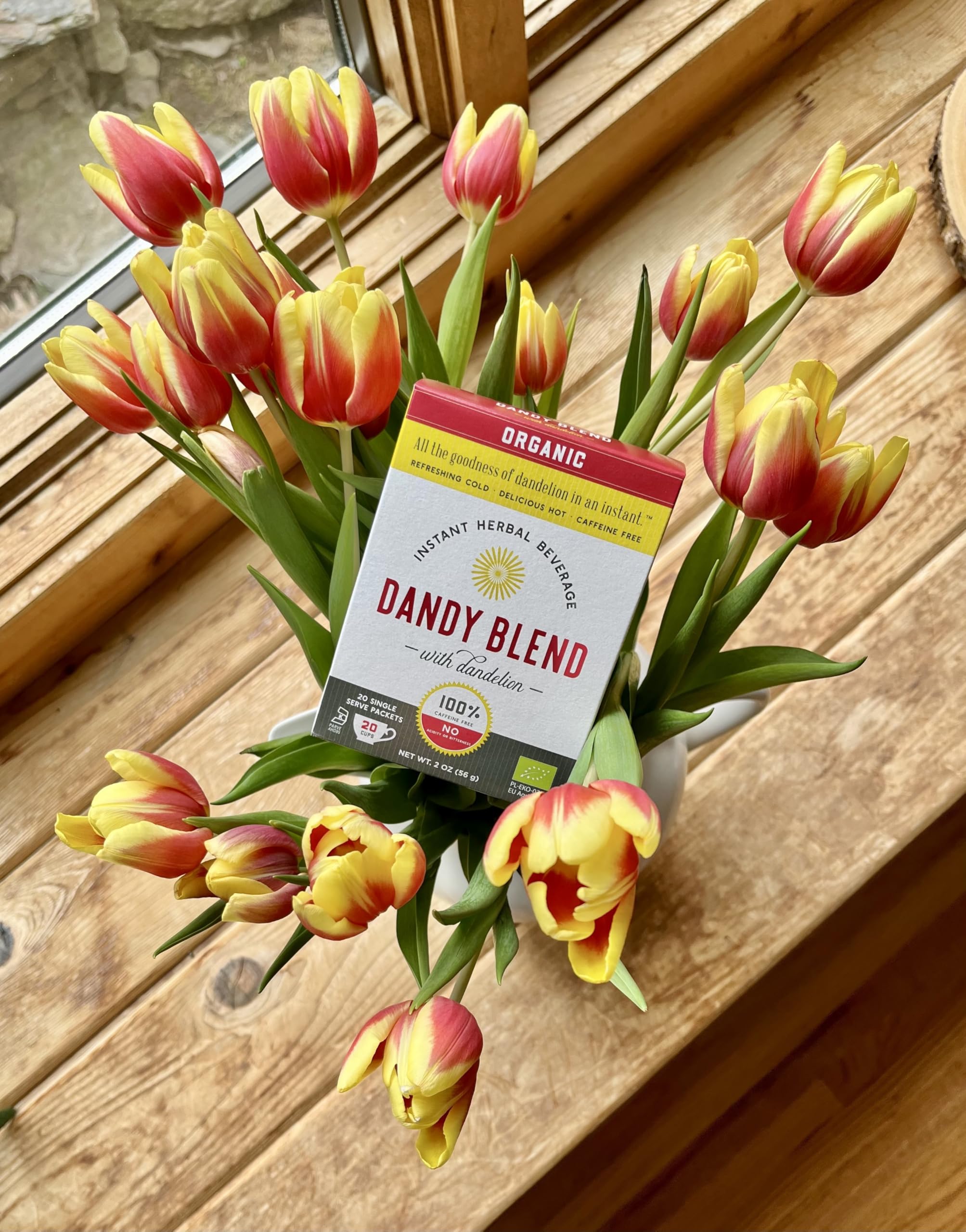 Dandy Blend served in a mug illustrating cafe-style roasted flavor without caffeine benefit